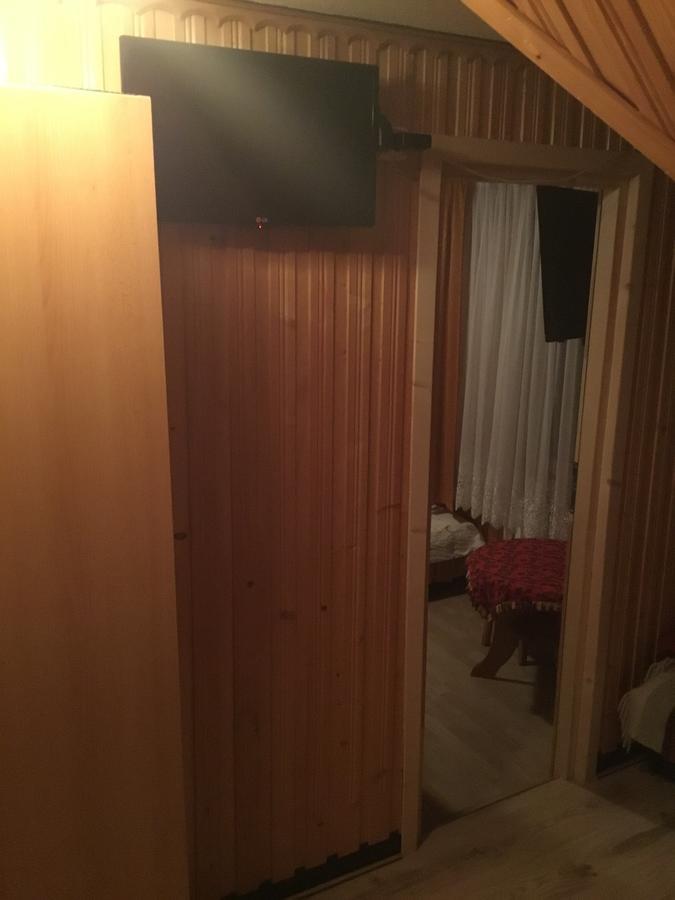 Agroturystyka Pod Lasem ポロニン エクステリア 写真